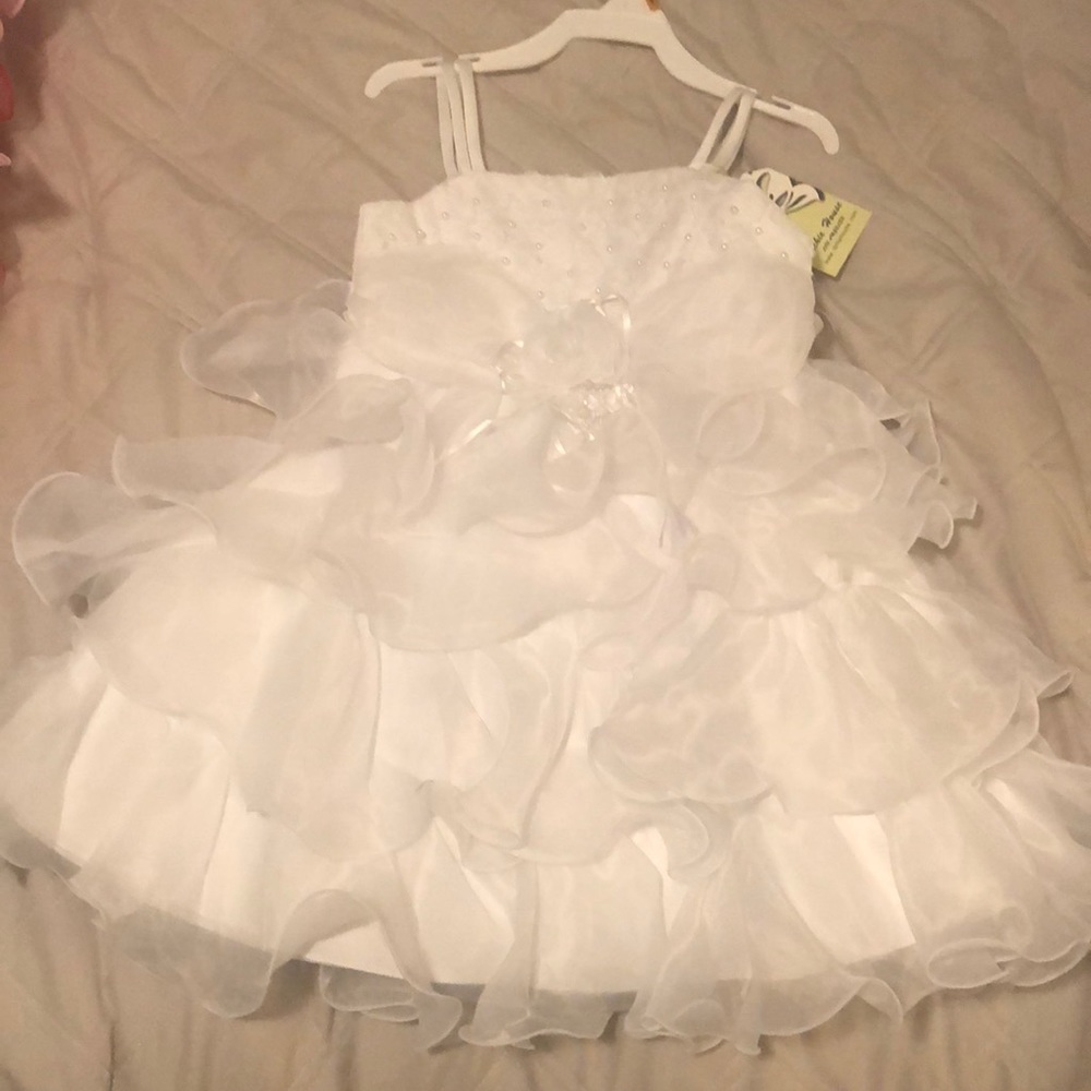 Girls dress